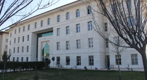 Resmi İlan Resmi