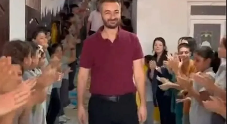 10 Yıllık Emektar Öğretmene Anlamlı Tören