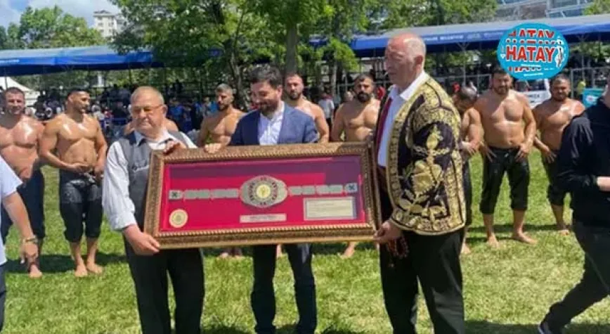 31’inci Kağıthane Yağlı Güreşleri’nin başpehlivanı Mustafa Taş oldu