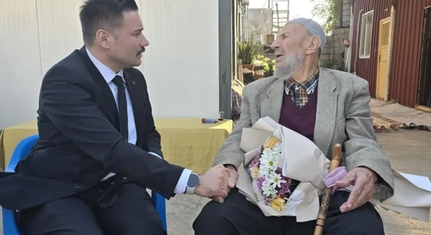 Acar Kore Gazisini Ziyaret Etti