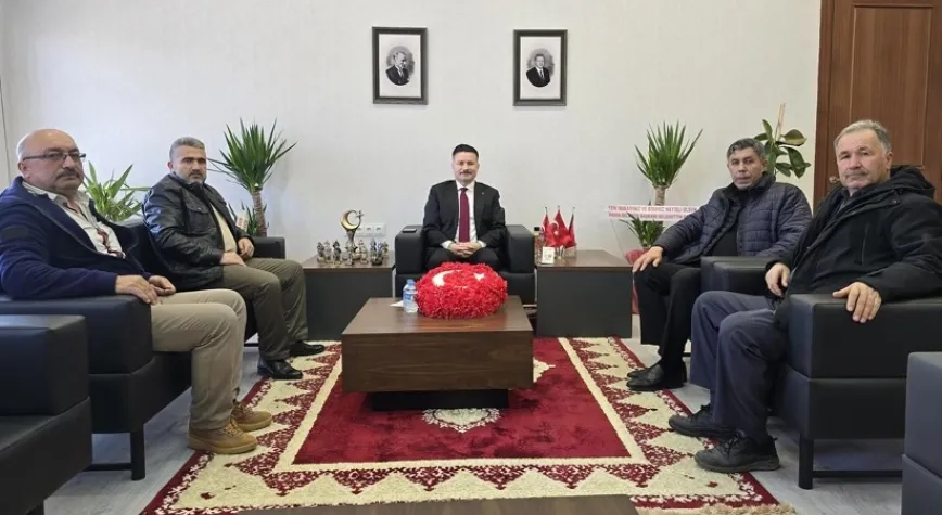 ACAR, MUHTARLARI MAKAMINDA AĞIRLADI