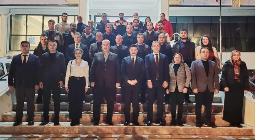 ACAR ÖĞRETMENLERLE BİR ARAYA GELDİ