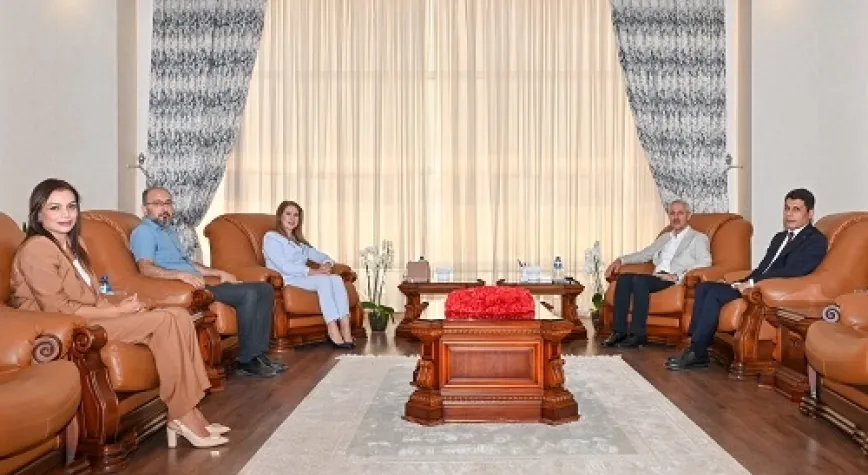 Ailede Şifa, Toplumda Dayanışma Projesi Ekibinden Rektör Eren'e Ziyaret