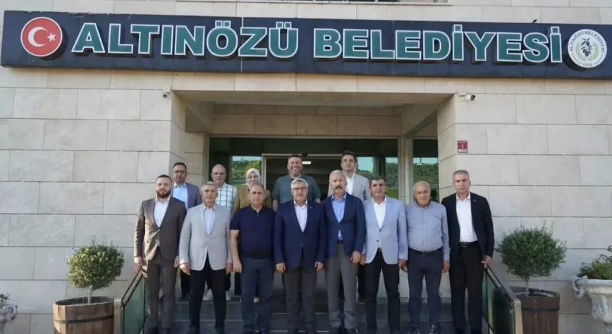 AK Parti Heyetinden Rafet Sarı’nın Ailesine Taziye Ziyareti
