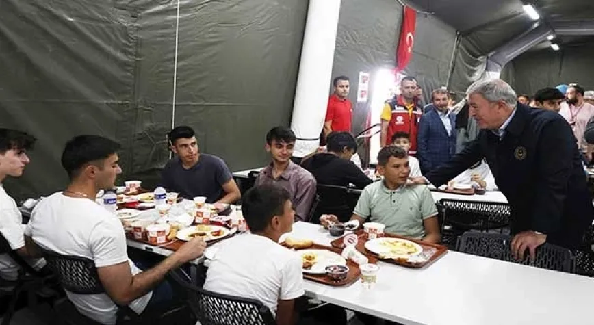 AKAR NATO ÇADIR KENTİ ZİYARET ETTİ