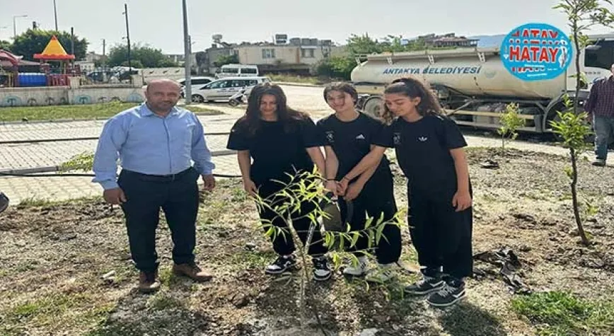 AKASYA’DA FİDANLAR TOPRAKLA BULUŞTU