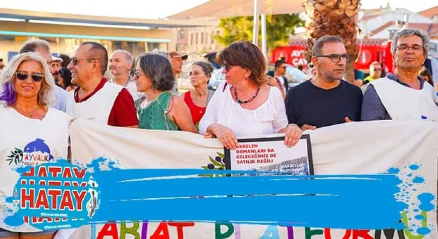 AKBELEN KIYIMINA KARŞI İNSAN ZİNCİRİ