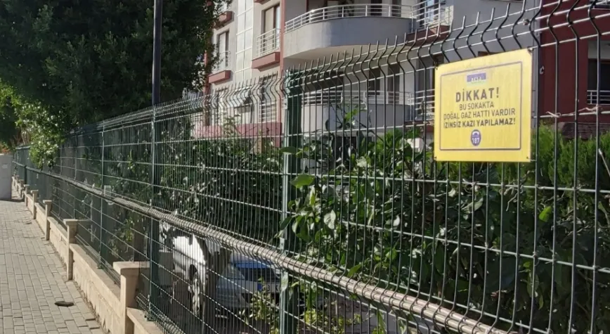 Aksa Doğalgaz, izinsiz kazıların yarattığı risklere dikkat çekiyor