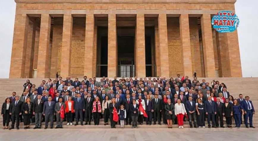 Ali Babacan’dan Anıtkabir’e 100. Yıl ziyareti