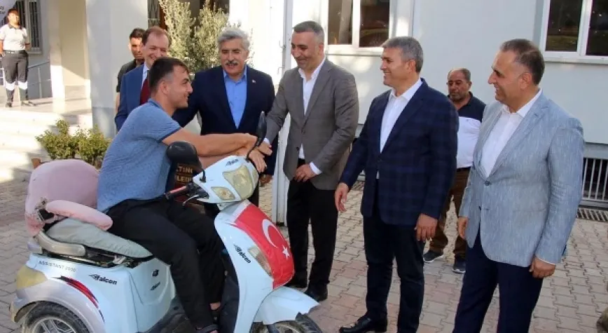 Altınözü Bayramlaştı