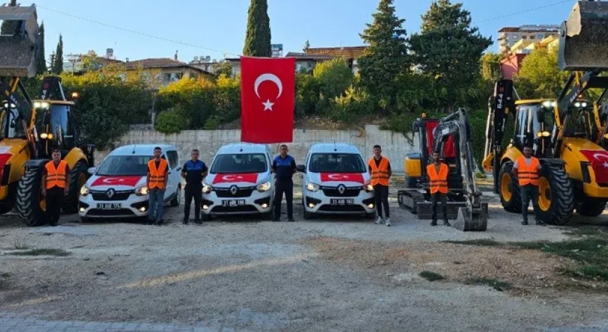 ALTINÖZÜ BELEDİYESİ ARAÇ FİLOSUNU YENİLEDİ