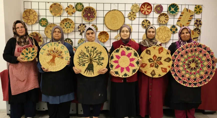 Altınözü Cimemi Sanatı Buğday Saplarından Geleceğe Taşınıyor