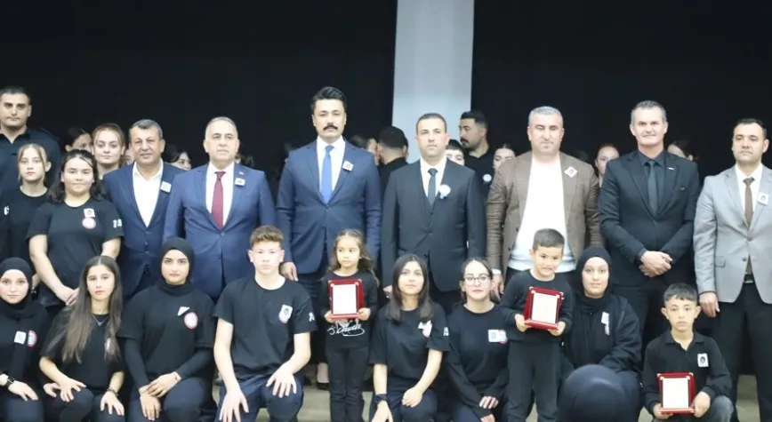 ALTINÖZÜ’NDE ANMA PROGRAMI DÜZENLENDİ