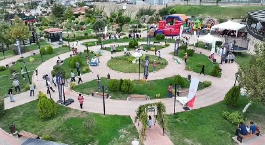 ALTINÖZÜ’NDE SPOR VE SAĞLIK GÜNLERİ ETKİNLİĞİ