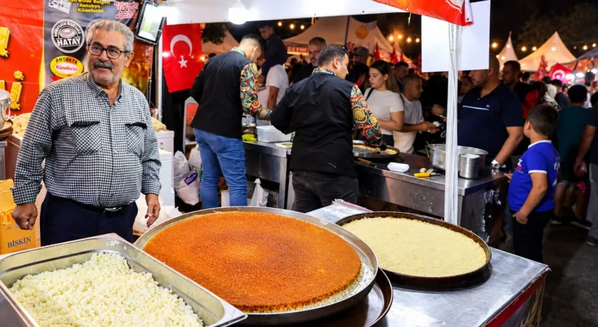 Antakya Künefecisi Gastro Antakya’ya Damga Vurdu