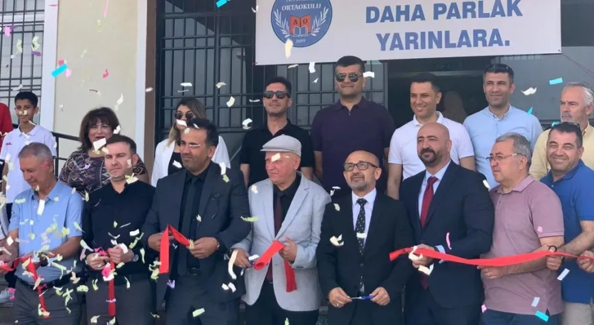 Antakya Ortaokulunda Bilim Fuarı ve Resim Sergisi Düzenlendi