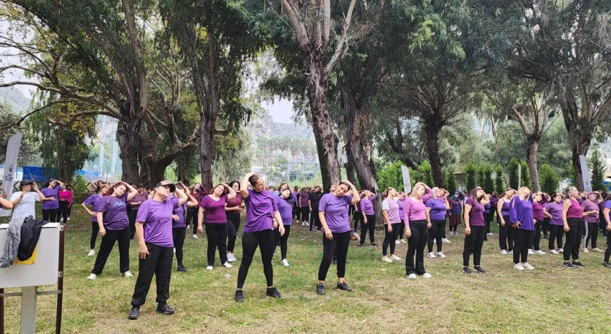 Antakya’da Kadınlar Mor Enerjiyle Spora Çıktı