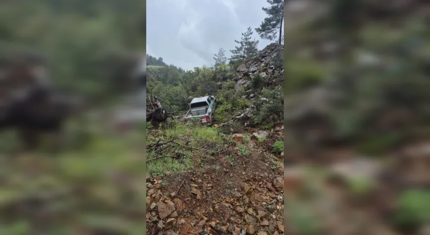 Antakya’da Kamyonet Kazası