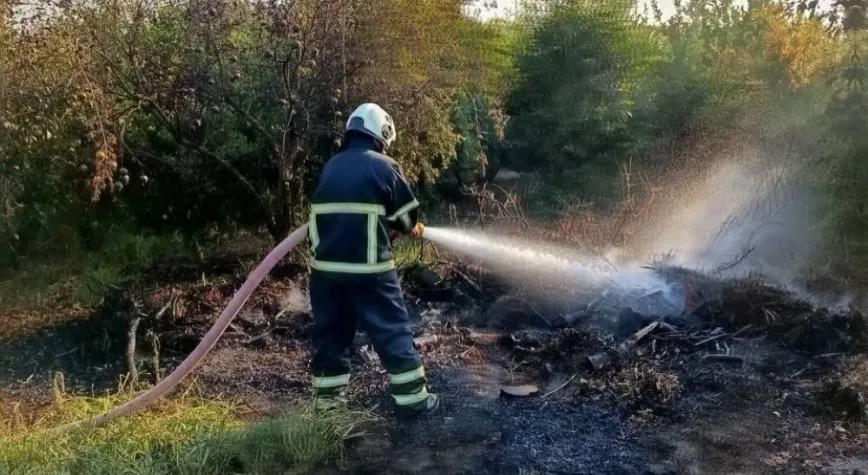 Arsuz'da Bahçe Yangını Korkuttu