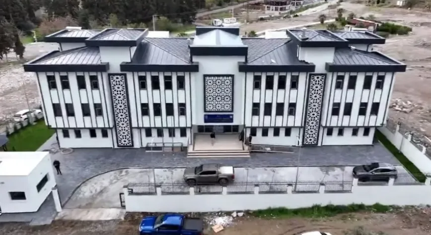 Arsuz Emniyet Binası Açılışı Yakın Gibi