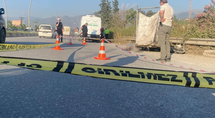 Arsuz’da Tırla Çarpışan Motosikletin Sürücüsü Hayatını Kaybetti