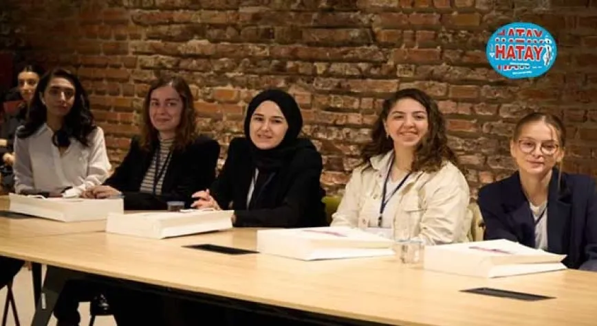 ARTIK GENÇLER YÖNETİCİLERİNE MENTORLUK YAPACAK