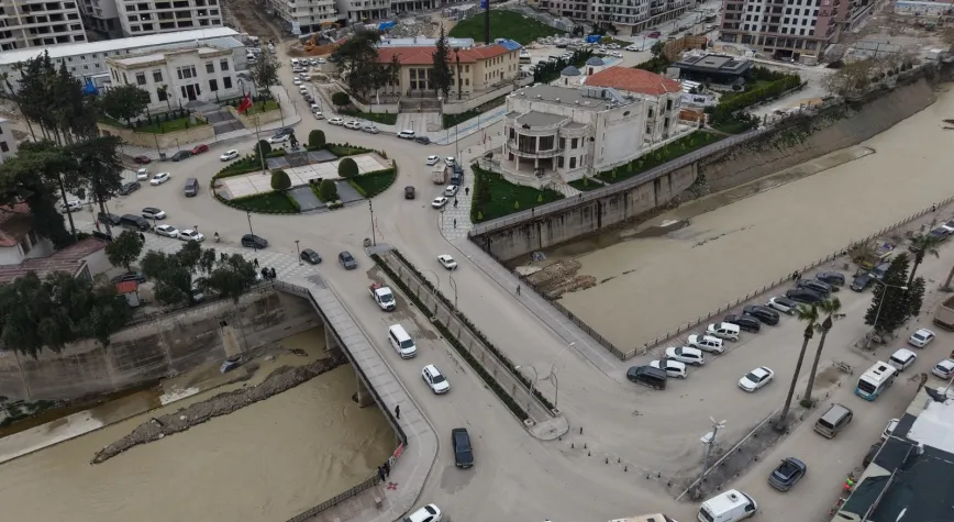 Antakya'da Ata Köprüsü İçin İlk Kepçe Vuruldu