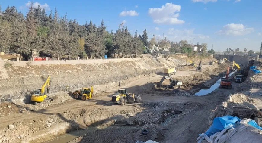 Asi Nehri’nde çalışmalar sürüyor