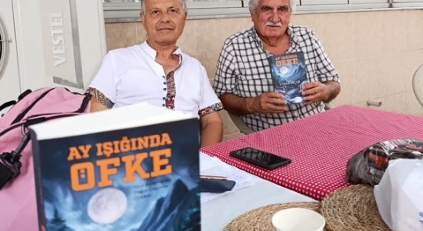 Ay Işığında Öfke İçin İmza Günü