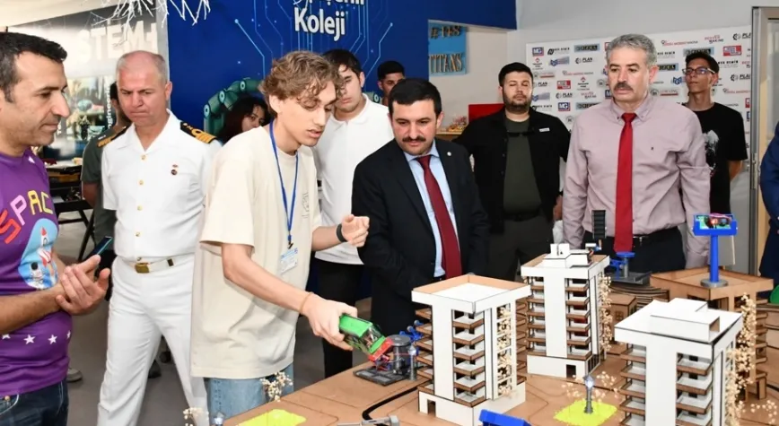 Bahçeşehir Koleji’nde Bilim Ve Kültür Şenliği