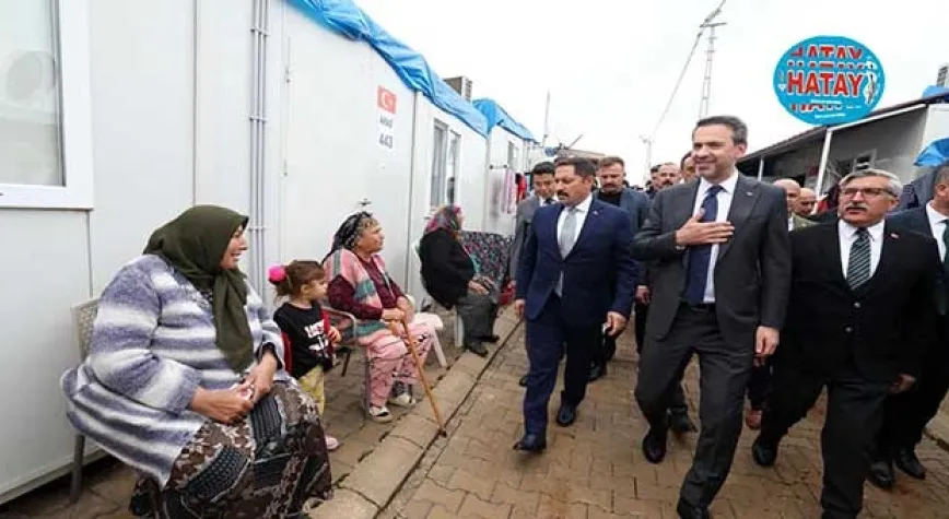 BAKAN DEPREMZELERİ ZİYARET ETTİ