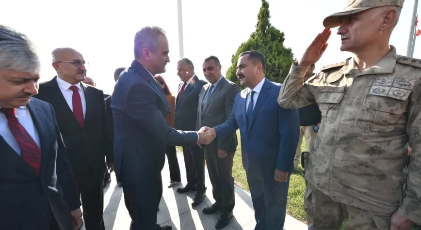 Bakan Özer Hatay’da
