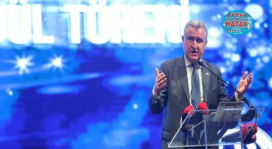 BAKANLIK OLARAK KADIN FUTBOLUNA TEŞVİK VERİYORUZ