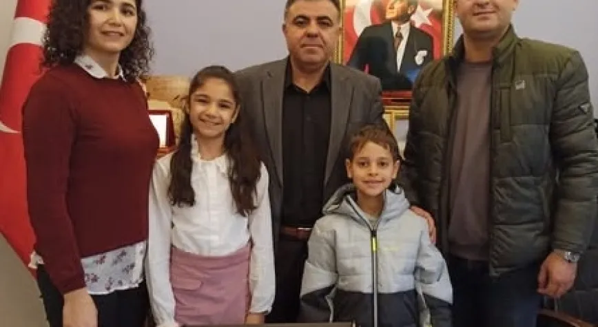 Başarılı Öğrencilerden Ziyaret