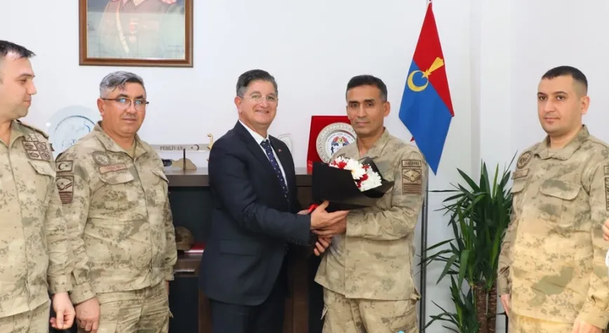 BAŞKAN AMAÇ UZMAN JANDARMA GÜNÜNÜ KUTLADI