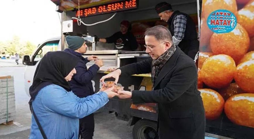 BAŞKAN ÇALIK ŞEHİTLER İÇİN LOKMA DAĞITTI