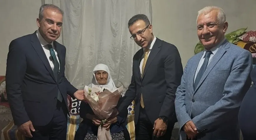 Başkan Çelik Yaşlıları Unutmadı