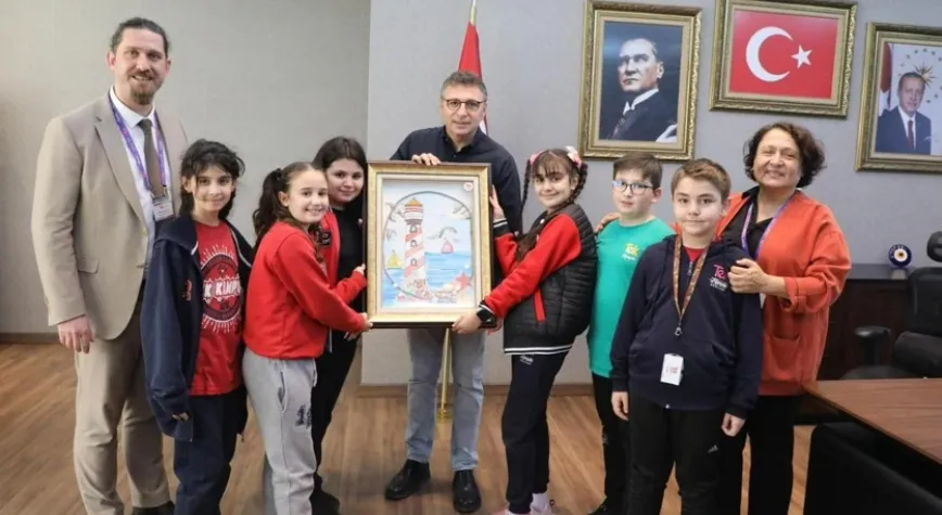 Başkan Dönmez’den Öğrencilere Destek Mesajı
