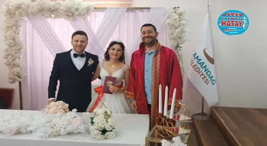 BAŞKAN KARAÇAY İLK NİKAHINI KIYDI
