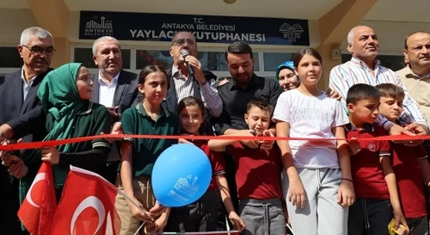 Başkan Yapar Kütüphane Açışını Gerçekleştirdi