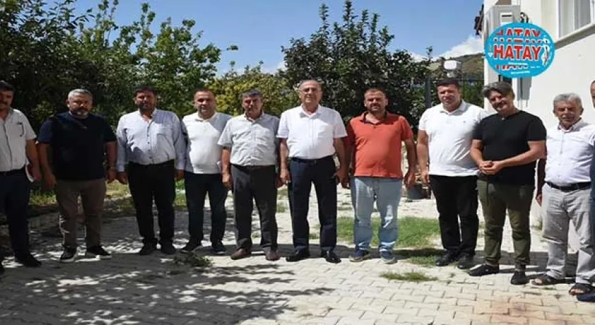 BAŞKAN YAPAR MAHALLE SAKİNLERİNİ DİNLEDİ