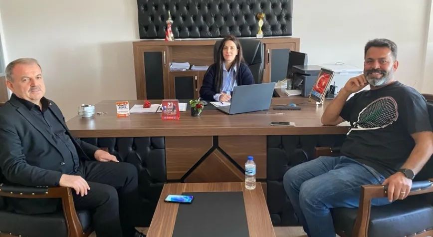 Bayrakdar Görüş Ve Önerileri Aldı