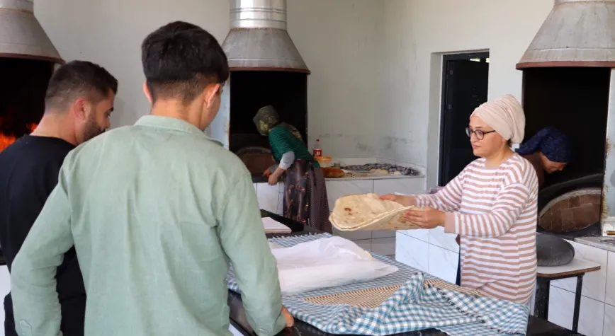 Belediye Tandırı İlgi Görüyor