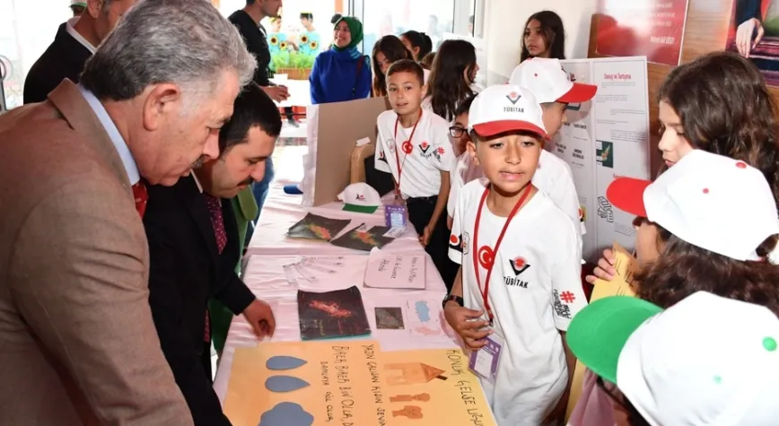 Belen'de Tübitak Bilim Fuarı Coşkusu
