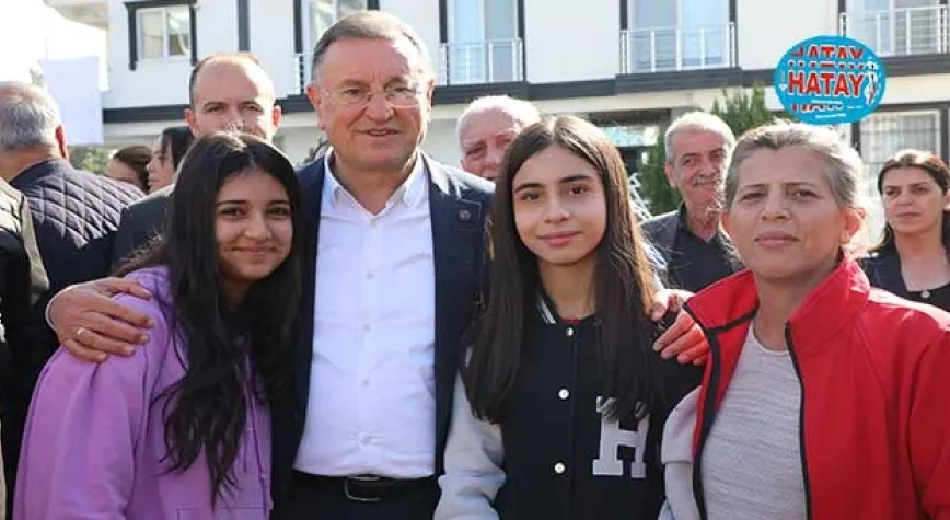 BEN BURADAYIM VE HİÇ GİTMEDİM