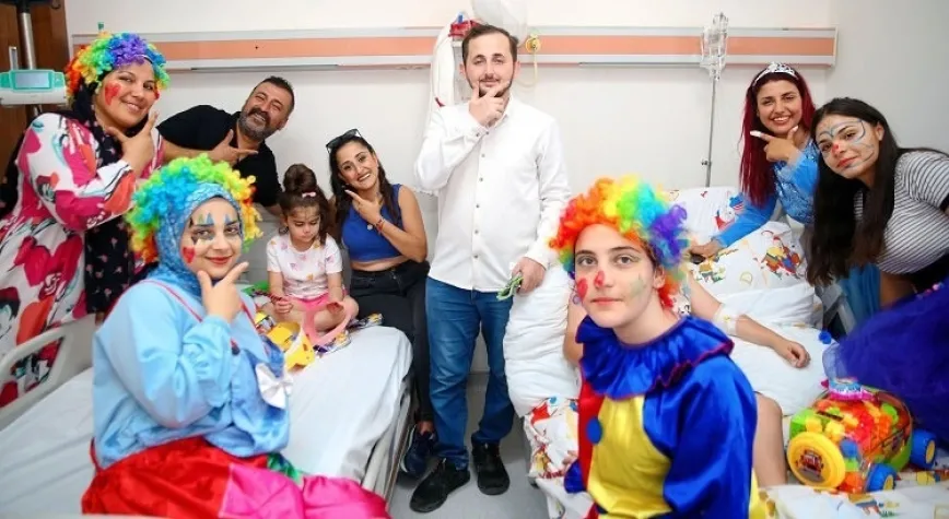 BİR TEBESSÜM BİN MUTLULUK ÇOCUKLARA İLAÇ GİBİ GELDİ