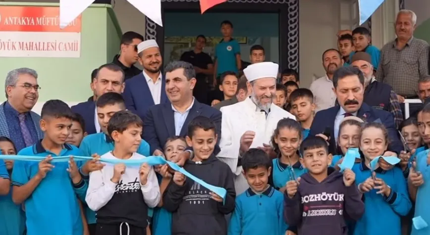 Bozhöyük Mahalle Camii Deprem Sonrası Yeniden İbadete Açıldı
