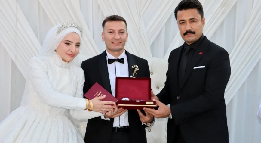 Cansu ve İsa Mutluluğa Evet Dedi