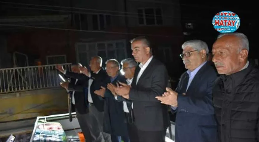 ÇELİK: KURTULUŞ MAHALLESİNDE KONUŞTU