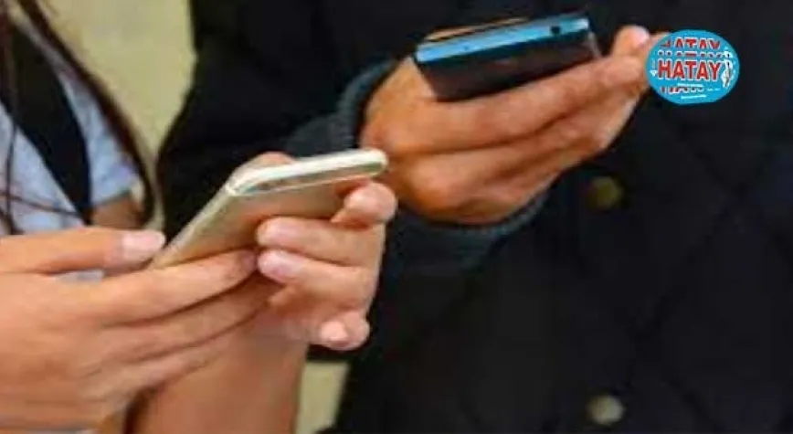 Cep telefonu ile konuşurken dikkat edin!